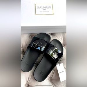 Brand new never worn Balmain slides